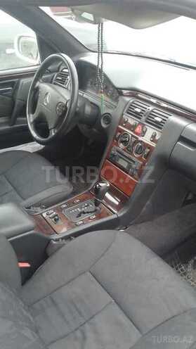 Mercedes E 280 1997, 45,200 km - 0.3 l - Bakı