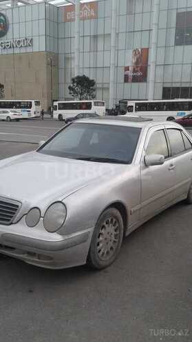 Mercedes E 280 1997, 45,200 km - 0.3 l - Bakı
