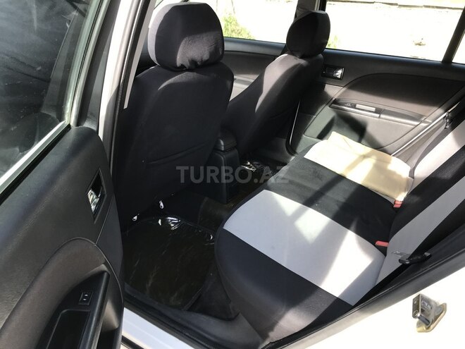 Ford Mondeo 2005, 255,000 km - 2.0 l - Bakı