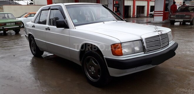 Mercedes 190 1990, 238,000 km - 2.0 l - Bakı