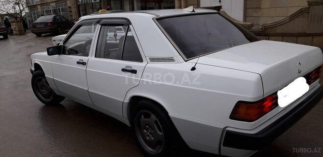 Mercedes 190 1990, 238,000 km - 2.0 l - Bakı