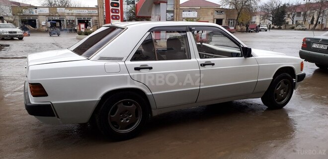 Mercedes 190 1990, 238,000 km - 2.0 l - Bakı
