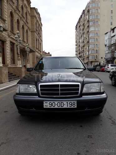 Mercedes C 220 1994, 230,000 km - 2.2 l - Bakı