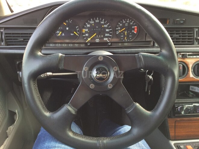 Mercedes 190 1991, 220,000 km - 2.0 l - Bakı