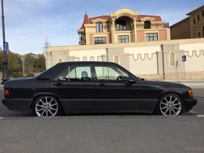 Mercedes 190 1991, 220,000 km - 2.0 l - Bakı
