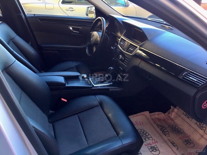 Mercedes E 200 2010, 223,500 km - 2.2 l - Bakı