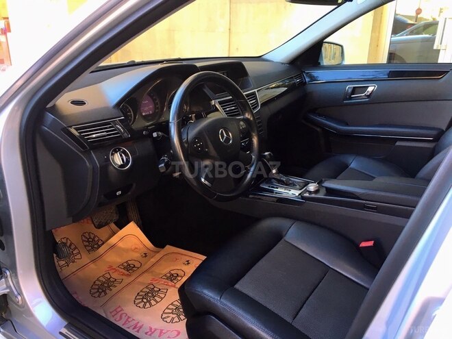 Mercedes E 200 2010, 223,500 km - 2.2 l - Bakı