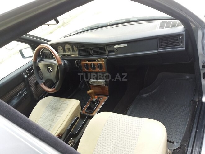 Mercedes 190 1992, 230,658 km - 2.0 l - Bakı