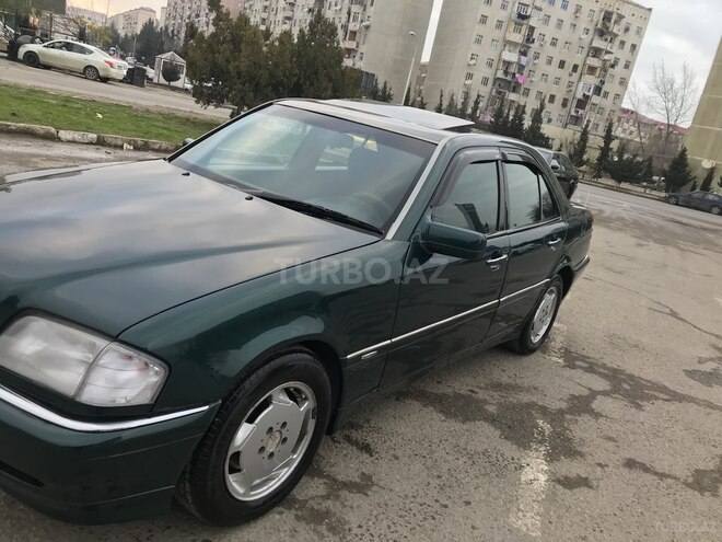 Mercedes C 200 1996, 240,000 km - 2.0 l - Sumqayıt