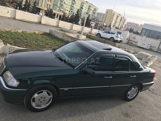 Mercedes C 200 1996, 240,000 km - 2.0 l - Sumqayıt