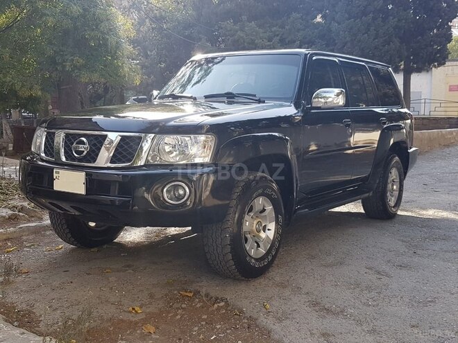 Nissan Patrol 2005, 250,000 km - 4.8 l - Bakı