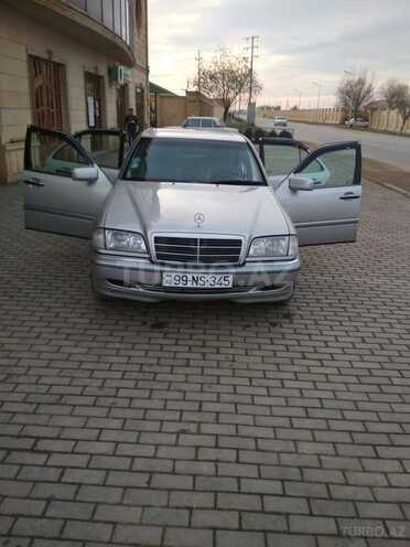 Mercedes C 230 1999, 220,000 km - 2.3 l - Neftçala