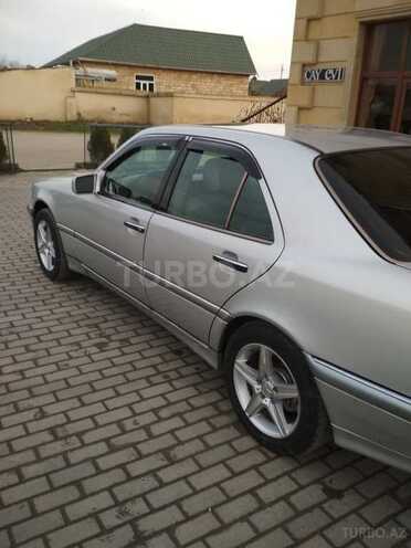 Mercedes C 230 1999, 220,000 km - 2.3 l - Neftçala