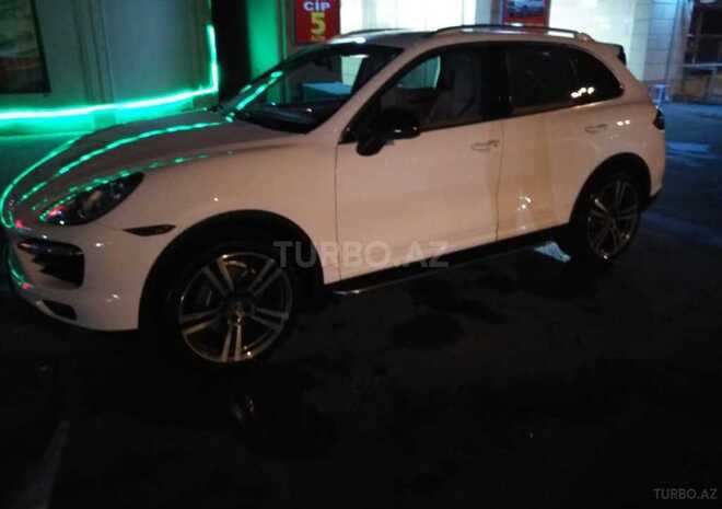 Porsche Cayenne 2013, 66,320 km - 0.3 l - Bakı