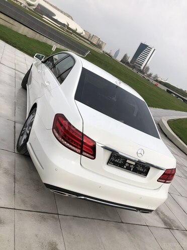 Mercedes E 220 2015, 129,000 km - 2.2 l - Bakı
