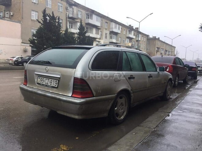 Mercedes C 220 2000, 555,555 km - 2.2 l - Bakı