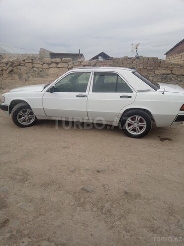 Mercedes 190 1990, 381,000 km - 2.0 l - Gəncə