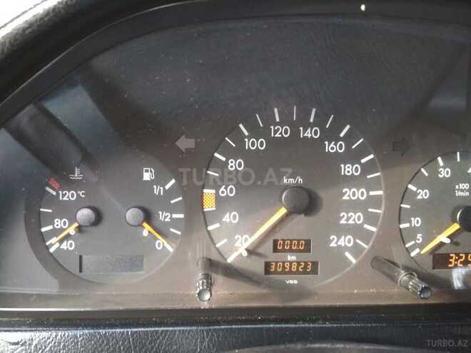 Mercedes C 180 1993, 310,832 km - 1.8 л - Bakı