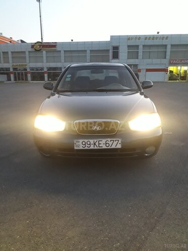 Hyundai Elantra 2001, 202,250 km - 2.0 l - Xırdalan