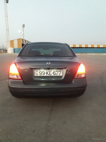 Hyundai Elantra 2001, 202,250 km - 2.0 l - Xırdalan
