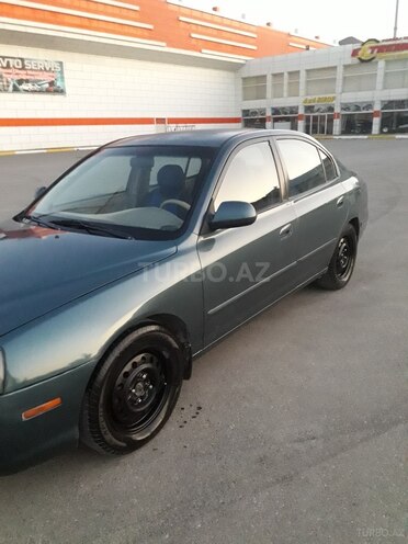Hyundai Elantra 2001, 202,250 km - 2.0 l - Xırdalan