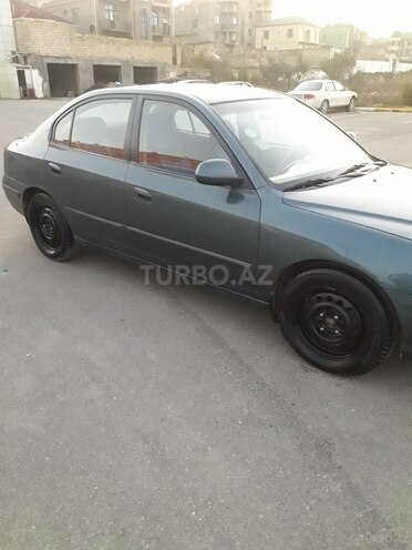 Hyundai Elantra 2001, 202,250 km - 2.0 l - Xırdalan