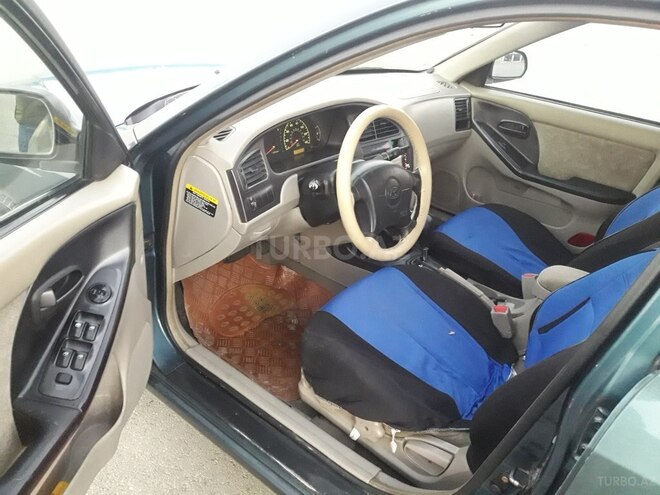 Hyundai Elantra 2001, 202,250 km - 2.0 l - Xırdalan