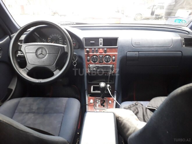 Mercedes C 200 1999, 314,257 km - 2.0 l - Bakı