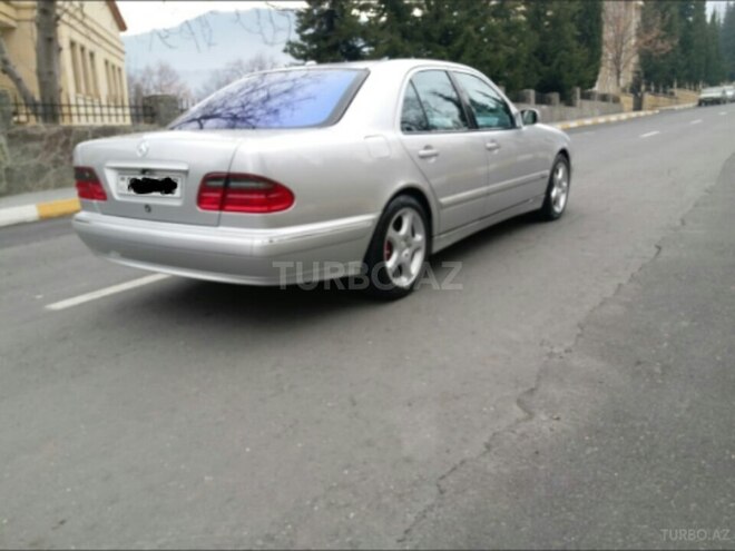 Mercedes E 280 2000, 198,500 km - 2.8 l - Zaqatala
