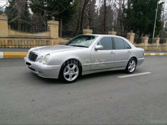 Mercedes E 280 2000, 198,500 km - 2.8 l - Zaqatala
