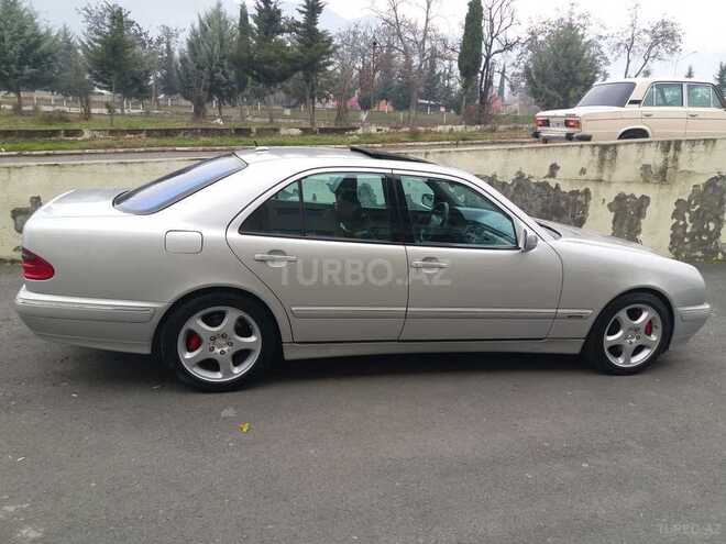 Mercedes E 280 2000, 198,500 km - 2.8 l - Zaqatala