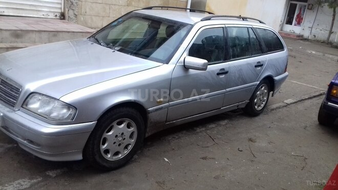 Mercedes C 180 1999, 425,000 km - 1.8 л - Neftçala