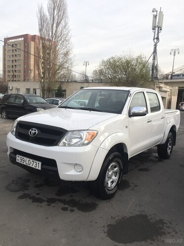 Toyota Hilux 2008, 256,647 km - 2.5 л - Bakı