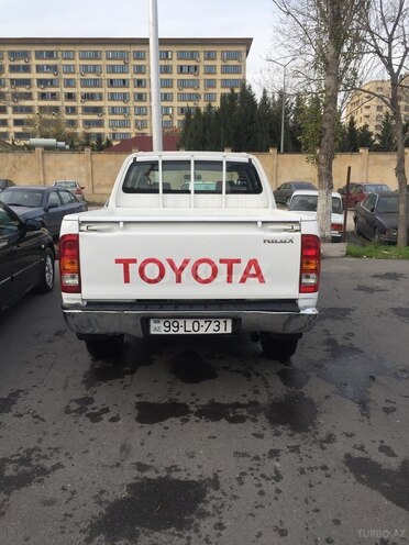 Toyota Hilux 2008, 256,647 km - 2.5 л - Bakı