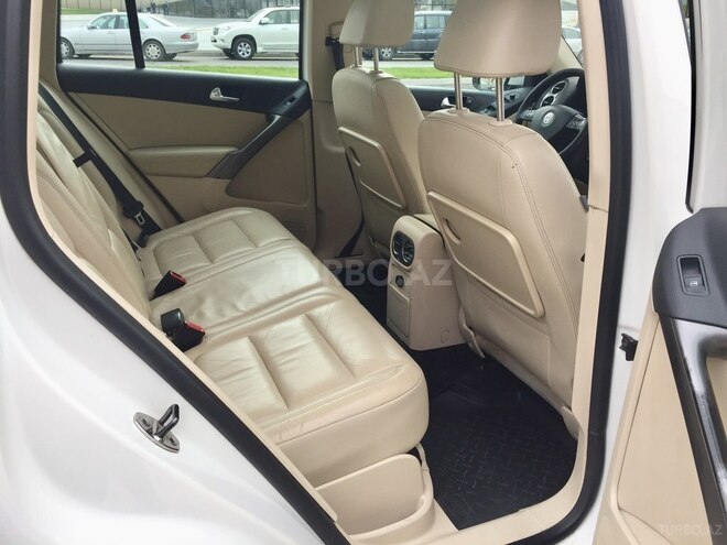 Volkswagen Tiguan 2009, 183,212 km - 2.0 l - Bakı