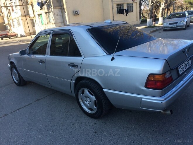 Mercedes E 230 1992, 241,041 km - 2.3 l - Sumqayıt