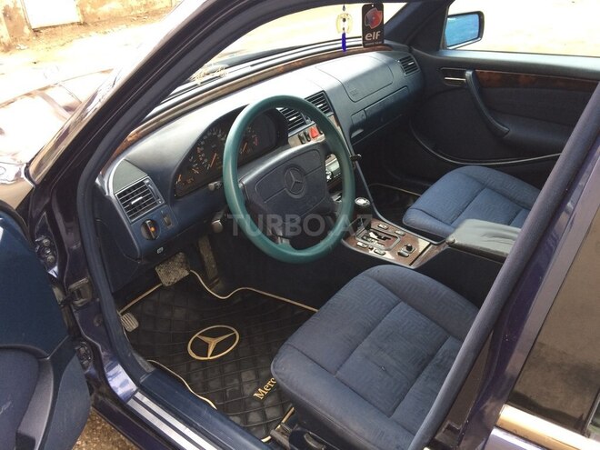 Mercedes C 240 1999, 240,595 km - 2.4 l - Bakı