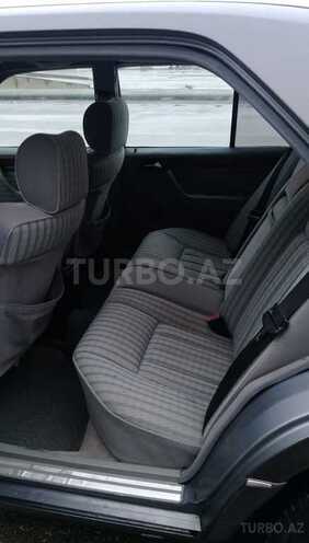 Mercedes E 230 1990, 310,000 km - 2.3 l - Bakı