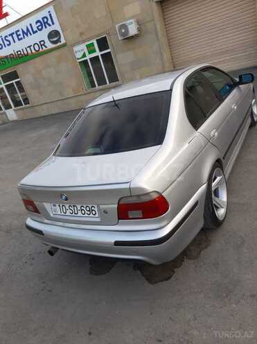 BMW 530 2001, 280,000 km - 3.0 l - Sumqayıt
