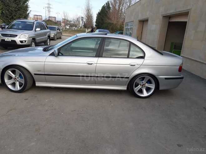 BMW 530 2001, 280,000 km - 3.0 l - Sumqayıt