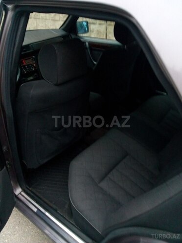Mercedes 300 D 1994, 355,000 km - 3.0 l - Bakı