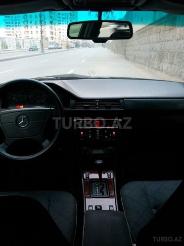 Mercedes 300 D 1994, 355,000 km - 3.0 l - Bakı