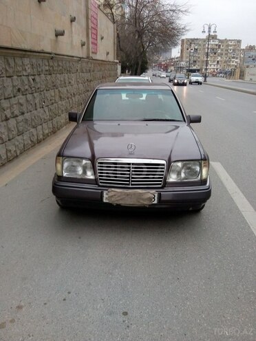 Mercedes 300 D 1994, 355,000 km - 3.0 l - Bakı