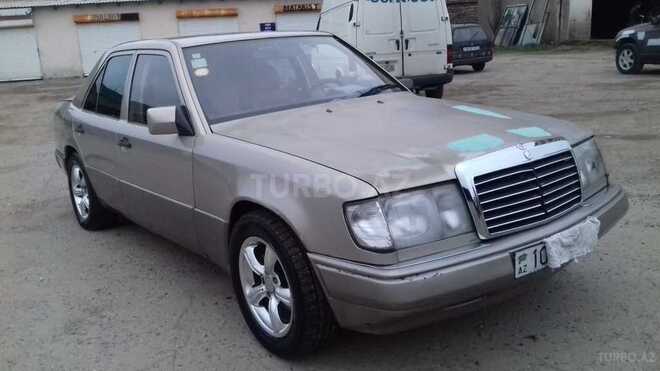 Mercedes E 200 1991, 223,000 km - 2.0 l - Bakı
