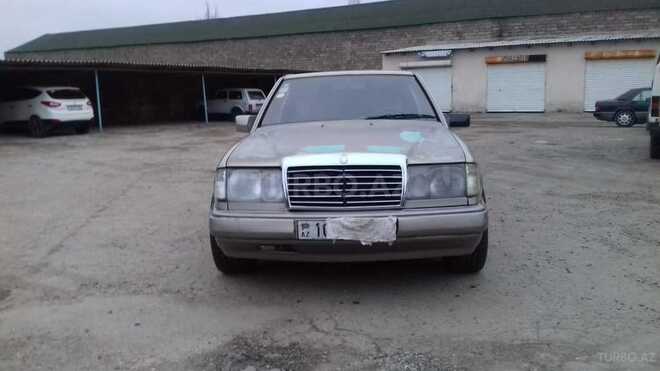 Mercedes E 200 1991, 223,000 km - 2.0 l - Bakı