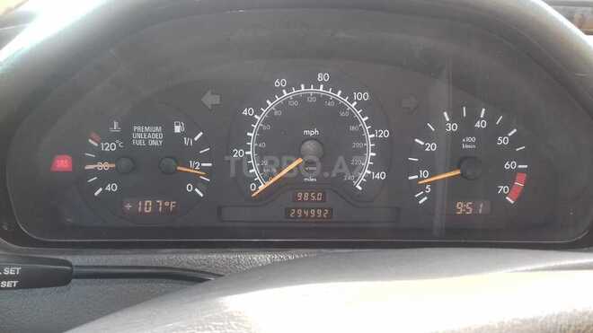 Mercedes C 220 1996, 280,000 km - 2.2 л - Bakı