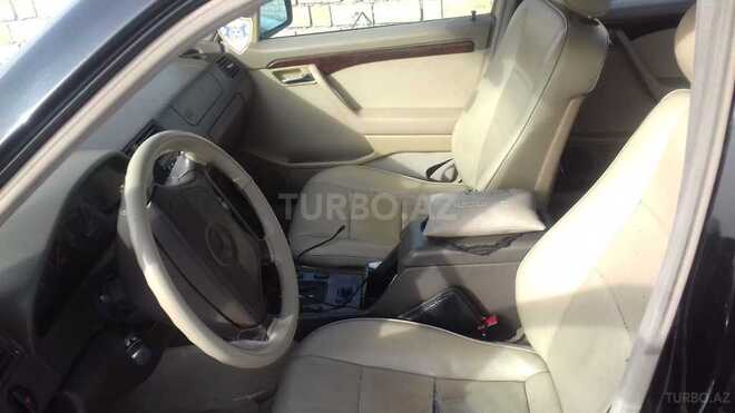 Mercedes C 220 1996, 280,000 km - 2.2 л - Bakı