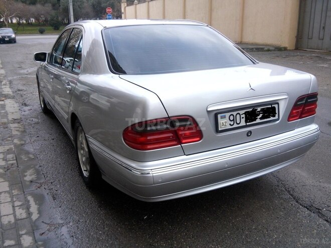 Mercedes E 240 1999, 172,154 km - 2.4 л - Bakı