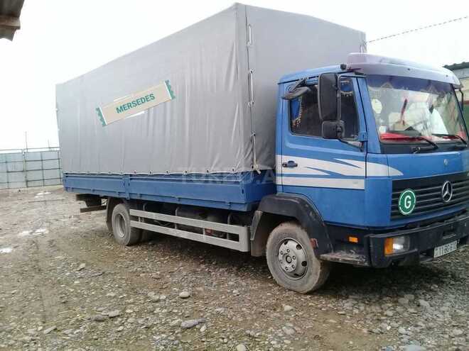 Mercedes 814 D 1995, 300,000 km - 2.9 l - Beyləqan