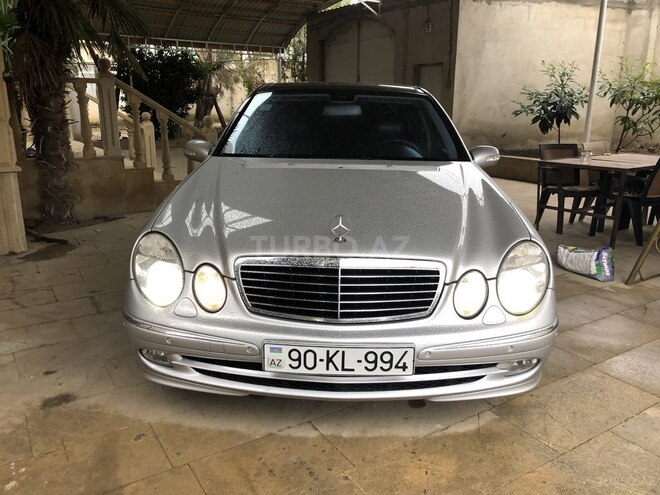 Mercedes E 320 2003, 300,000 km - 3.2 l - Bakı